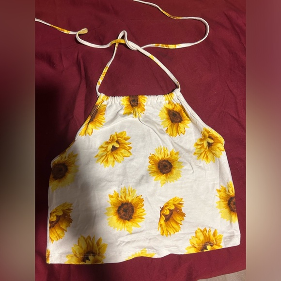 Sunflower halter top - Picture 1 of 3